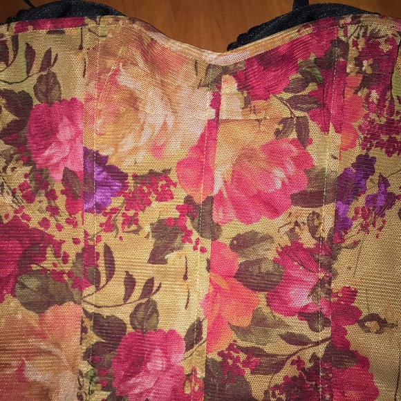 🌺VICTORIA’S SECRET🌺corset bra top MEDIUM - Picture 6 of 8